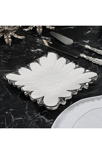 ROY KING FLORA SILVER KARE SUNUM TABAK 28*28 CM