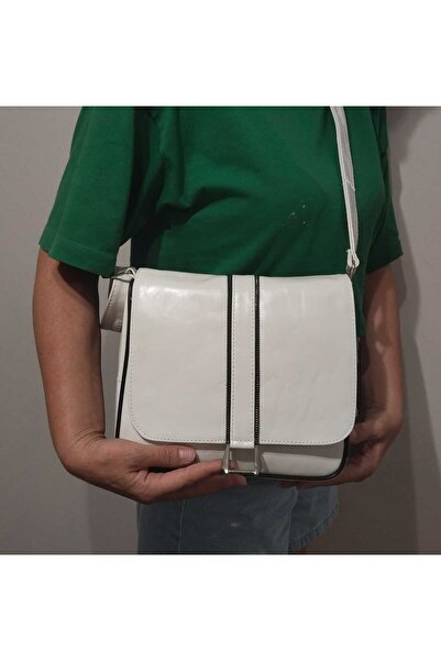 atter GEANT DE FEMEI PIELE VERITĂ (24CM X 23CM)