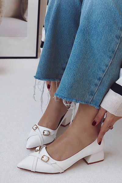 POLKA STORE Mama Women's Pointed Toe Cross Strap Detailed Heeled Shoes