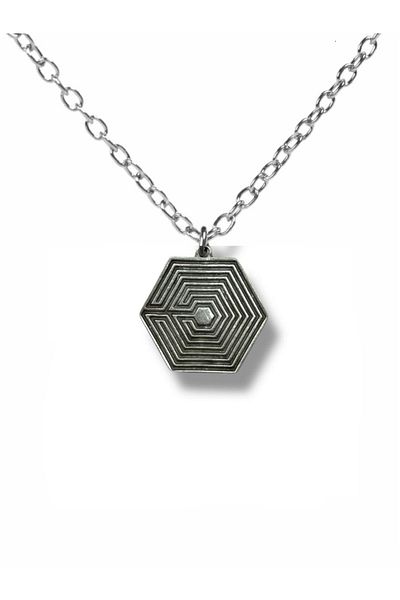 Herşey Nota K-Pop Exo Logo Necklace – Unisex Accessory with 60 cm Chain |   Black Metal Design