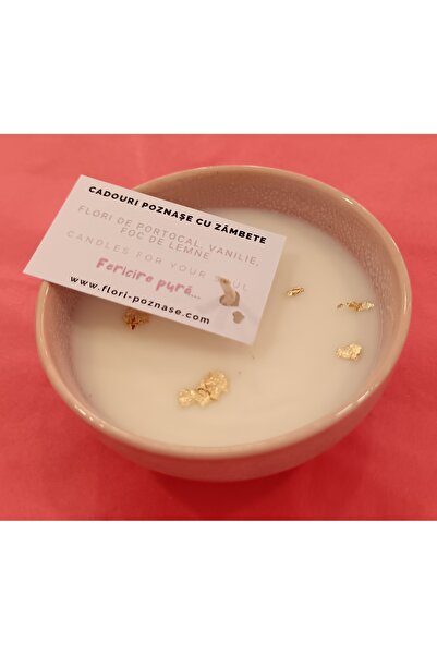 Flori Poznase Lumânare parfumată cu flori de portocal, vanilie și foc de lemne