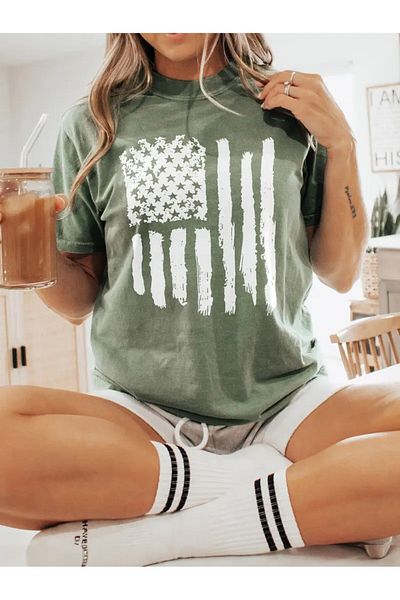 l'eivor American Flag Vertical Custom Design Printed Women's Cotton T-Shirt