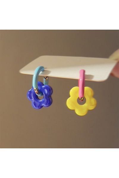 Choice blue yellow Colorful Enamel Flower Metal Alloy Ear Buckle Dopamine Sweet Earrings Girls Birthday Par
