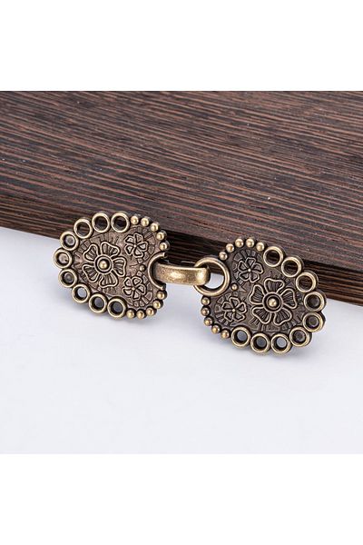 Choice Bronze A 1pc Retro Plating Duckbill Buckle Clothing Decor Chain Cardigan Clip Sweater Blouse Clip Cl