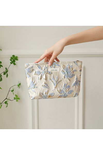 Choice Large bag 15 Women's Makeup Bag, Blue Bouquet, Large Capacity Sanitary Napkin, Touch-up, Makeup Sup