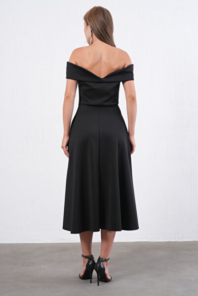 barış sülün lovebox Γυναικείο μαύρο εύκαμπτο ύφασμα κατάδυσης με στράπλες γιακά Σχέδιο Midi Flared βραδινό φόρεμα 77128