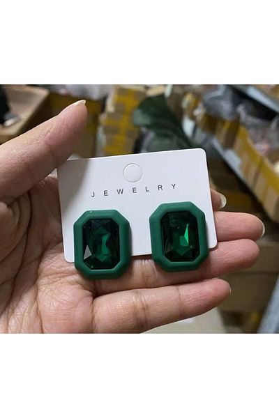 Choice GREEN Luxury Design Sparkly Glass Y2k Bridal Charm Stud Earrings For Women 2024 Trendy Unusual Penda