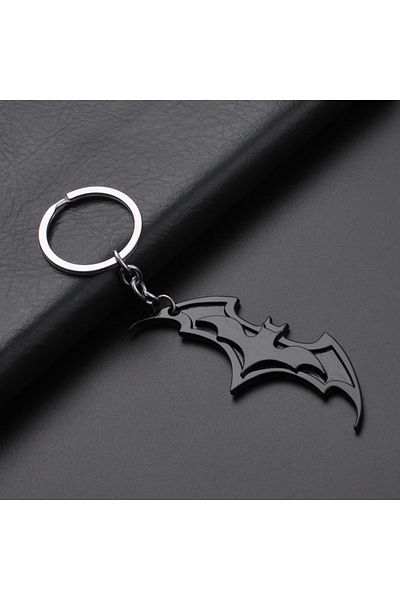 Choice Black color Bat keychain anime creative keychain high-end car couple men and women keychain bat