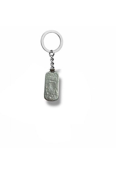 Herşey Nota Geometric Rectangular Metal Keychain – Unisex Modern Accessory