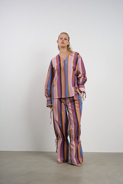 HANIQA Striped Lace Detailed Double Suit