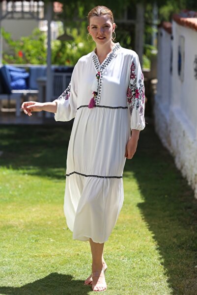 Chiccy Ecru Judge Collar Balloon Sleeve Buttoned Skirt Ruffled Collar and Sleeve Embroidered Casual Woven Dress 130 65