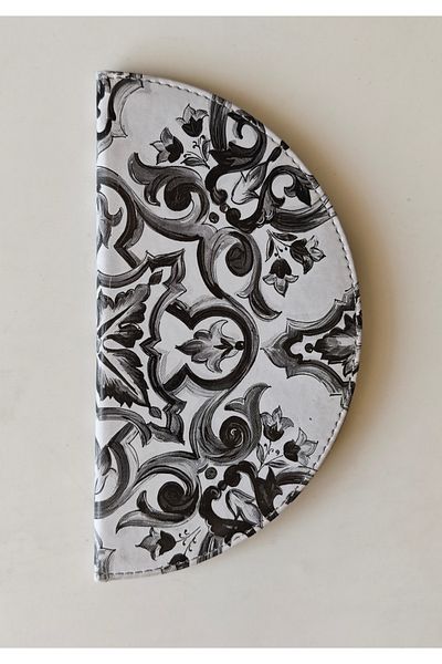 ankara menü Half Moon - Thermo Leather Account Desk Mat - 22 cm Diameter