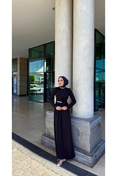 moda zeynaa YAKA VE BEL TAŞ DETAYLI ÖRME CREP ELBİSE