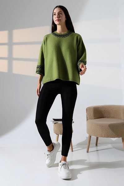 ALCHON Round Neck Half 3/4 Sleeve Patterned Jacquard Panel Loose Comfortable Basic Stylish Elegant Knitwear Sweater