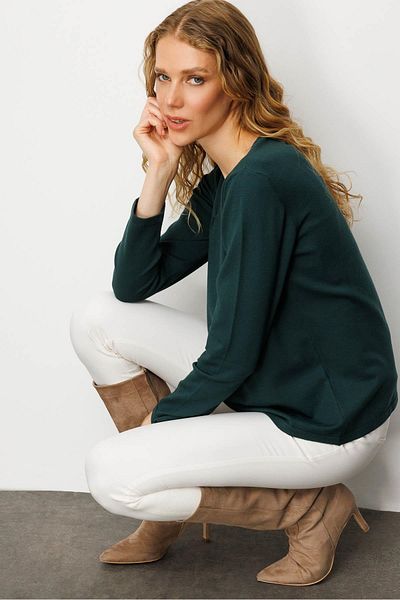 Desen Triko Women's O-Neck Front Pleated Beaded Ligral Blouse Green