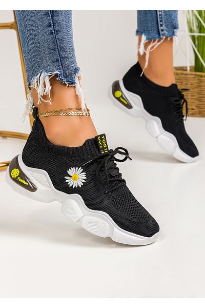starlike Women's black sports shoes A119
