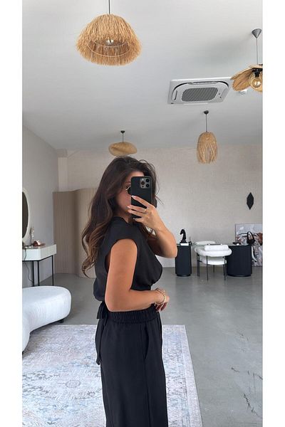 Buket Teke Black Belt Detailed Trousers Blouse Set