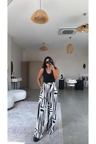 Buket Teke Black and White Patterned Linen Wide Leg Trousers