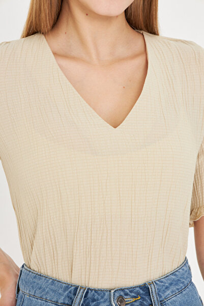 armonika Women Beige V Neck Ruffled Short Sleeve Blouse Arm-25Y001070