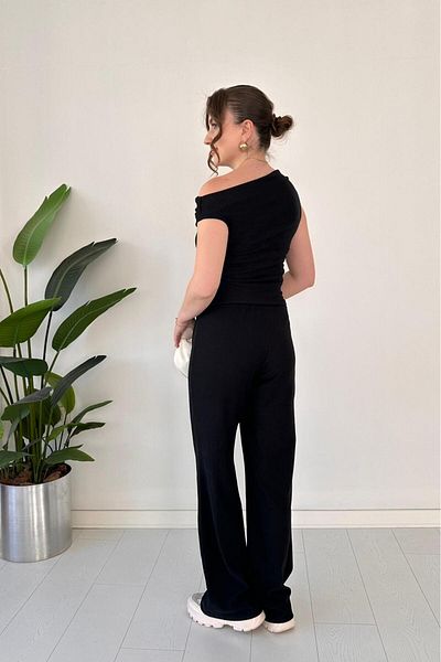 MaziButik Off Shoulder Double Suit Black
