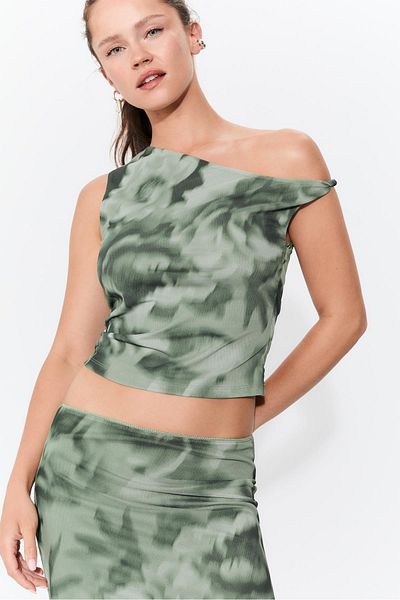 Stradivarius Printed asymmetric tulle T-shirt