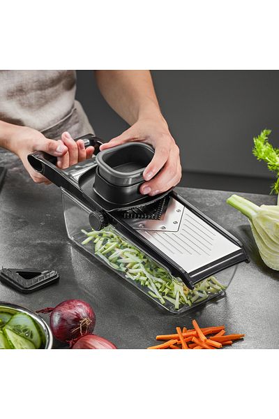 GEFU Collect Julienne Peeler