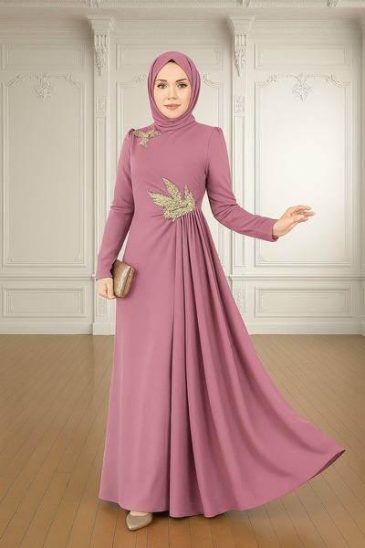 Ayşe Melek Tesettür Kuyruklu Gold Aplikli Abiye Elbise 2810