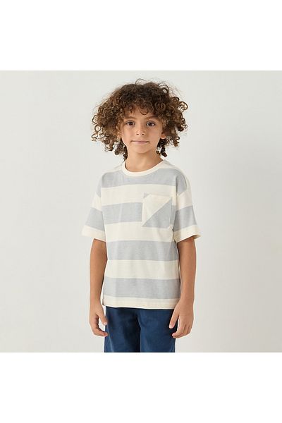 Juniors Striped T-shirt with Front Pocket