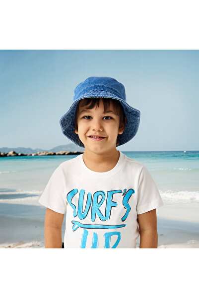 Juniors Typographic Print Crew Neck T-shirt with Short Sleeves