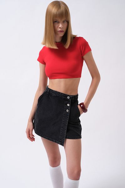 Black Fashion Μίνι μαύρη τζιν φούστα με λεπτομέρεια με κουμπί