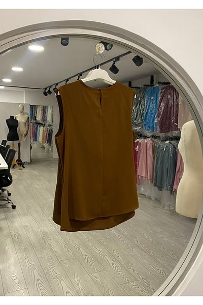 PERA MODA Πουκάμισο μπλούζα με κοντό μηδενικό μανίκι με ντραπέ γιακά Degaje