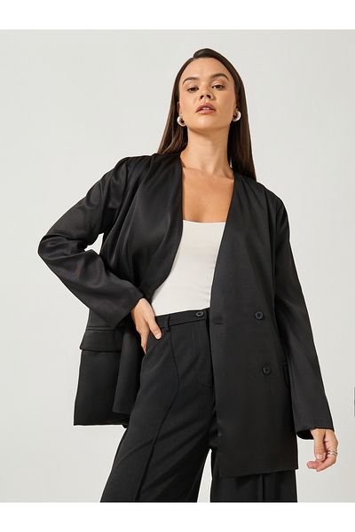 Styli Solid Regular Fit Regular Length Double Breasted Blazer