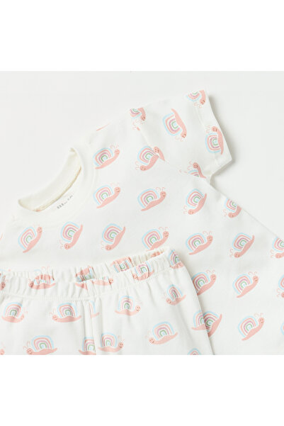 Juniors All-Over Snail Print T-shirt and Pyjama Set