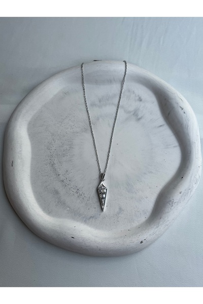 Çelik قلادة رائعة من حجر الباغيت باللون الفضي