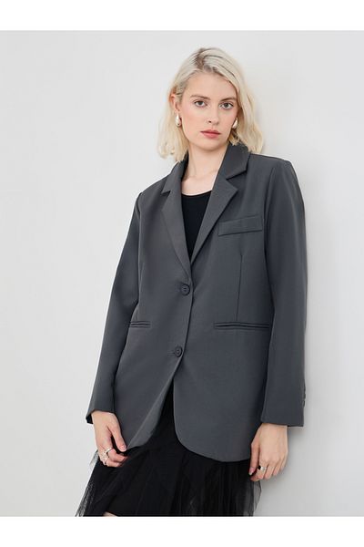 Styli Solid Long Sleeve Front Button Blazer