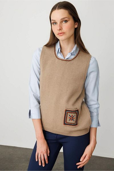 Desen Triko Women's Crew Neck Pocket and Collar Colorful Crocheted Wool Sweater Beige