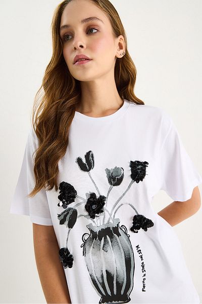 Bianco Lucci Tricou cu mânecă scurtă pentru femei, cu decolteu, cu imprimeu floral, cu detalii de paiete 60602021