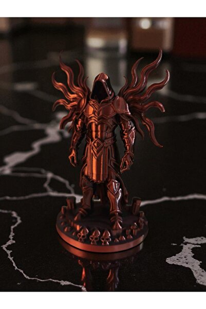 Genel Markalar Karanlık Baş Melek Figürü – Alev Kanatlı 3D Fantastik Heykel