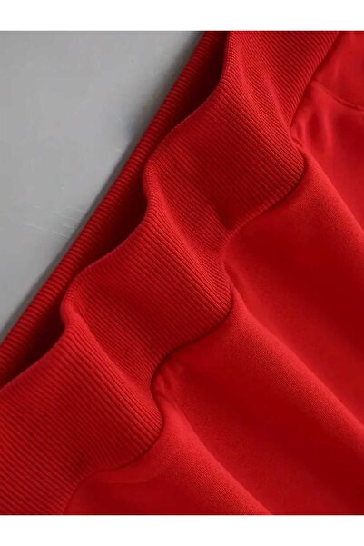 caddekombin Хип-хоп легенди, отпечатани на червена суитшърт с качулка, джобове и подплата от флис