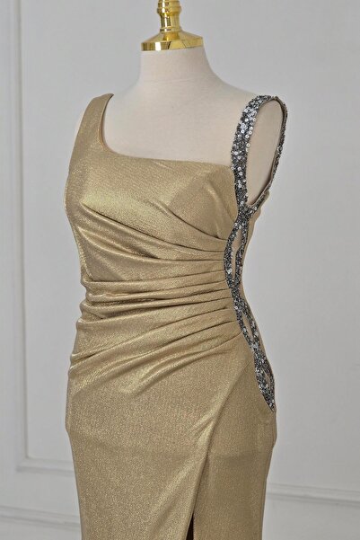 Yonca Moda Evi Gold Parlak Taşlı Abiye 3010