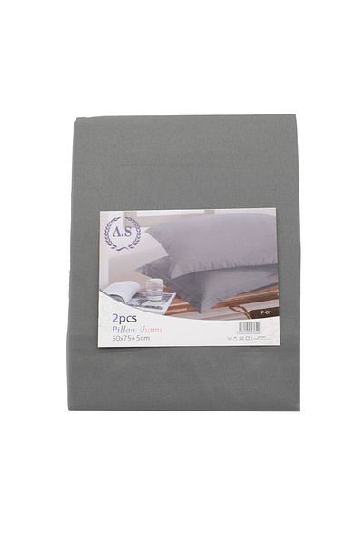 As 2-piece solid color pillowcase
