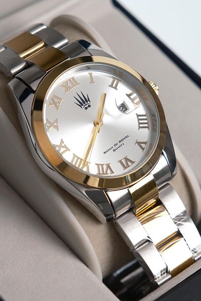 WATCHOFROYAL Aqualis Silver Gold Steel Wrist Watch