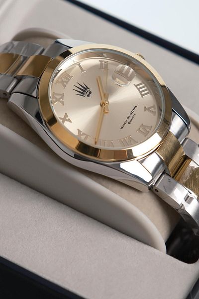 WATCHOFROYAL Aqualis Silver Gold Yellow Steel Wrist Watch