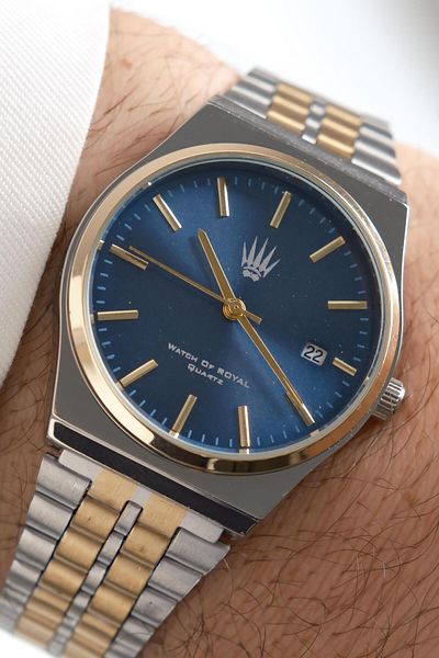 WATCHOFROYAL Virtus Classic Time Silver Gold Blue Wrist Watch