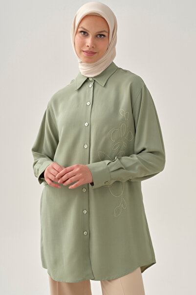 Tuğba Nakışlı Düşük Kollu Gömlek - Mint