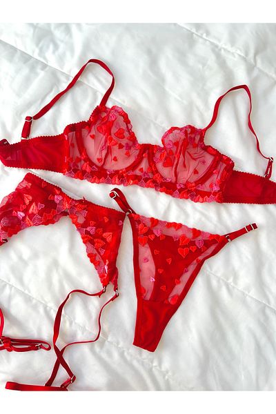 Feruzdesign Lovely Red Underwire Garter Set