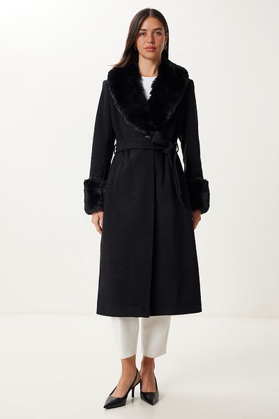 Happiness İstanbul Women's Black Fur Collar Belted Cashmere Coat Dd01385