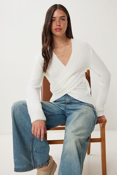 Happiness İstanbul Women's Bone Wrap Collar Seasonal Knitwear Sweater PF00070