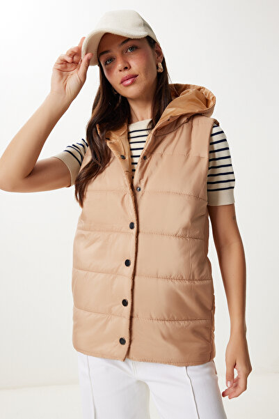 Happiness İstanbul Women's Camel Hooded Puffer Vest Qa00005