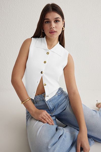 Trendyol Collection Ecru Crop Premium / Special Yarn Vest Look Twoss24Sv00005